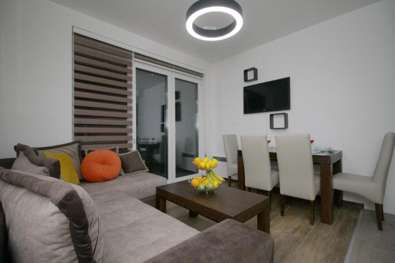 Almi Lux Apartman Zlatibor Appartement Buitenkant foto