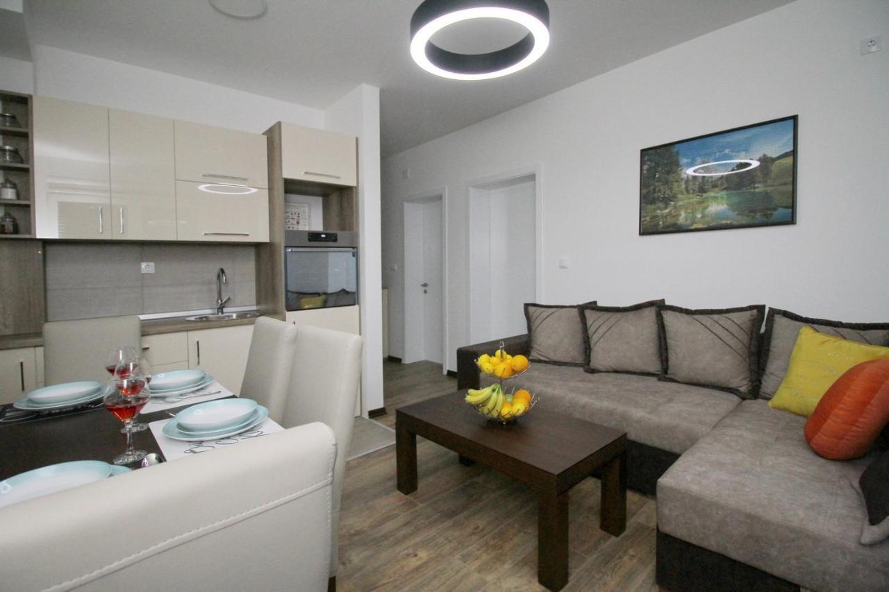 Almi Lux Apartman Zlatibor Appartement Buitenkant foto